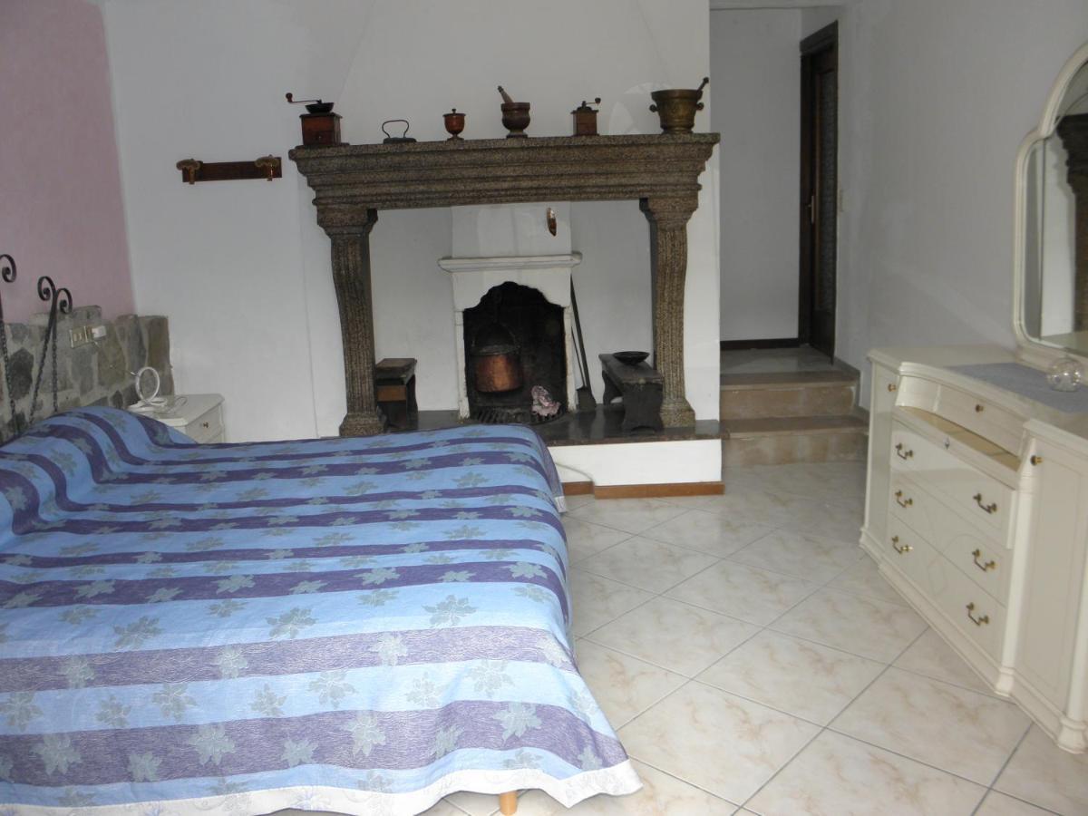Da Marino - Bed & Breakfast Sant'Omobono Imagna Exterior photo