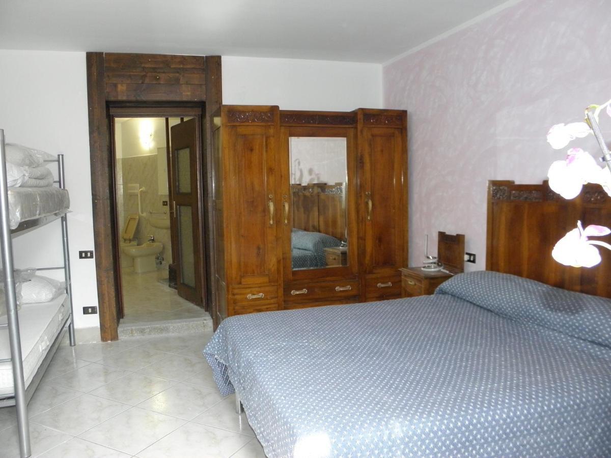 Da Marino - Bed & Breakfast Sant'Omobono Imagna Exterior photo
