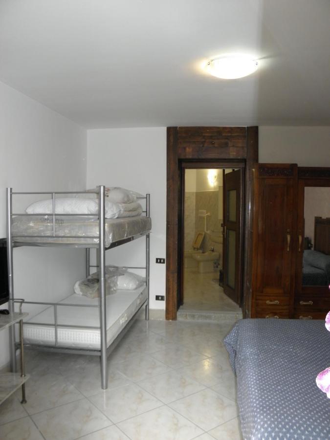 Da Marino - Bed & Breakfast Sant'Omobono Imagna Exterior photo